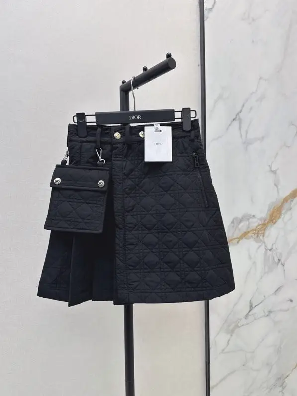 Christian Dior Костюм жіночий — Фото 2