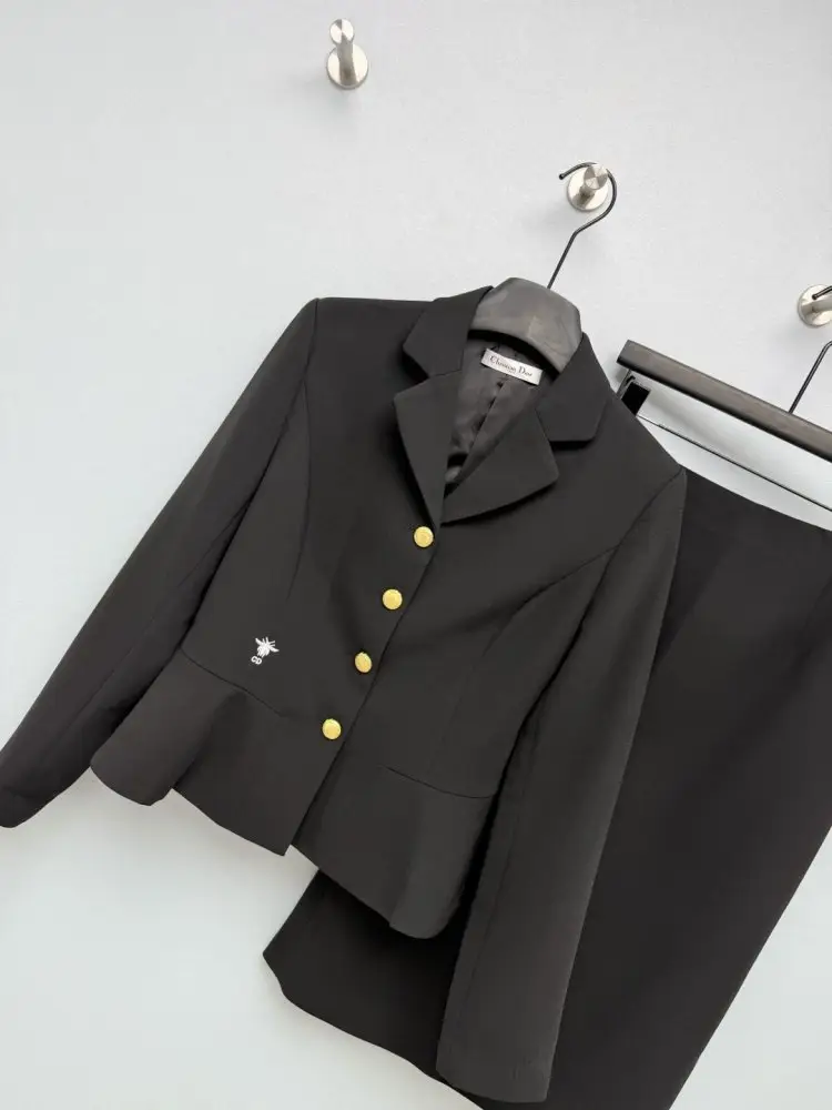 Christian Dior Костюм жіночий — Фото 3