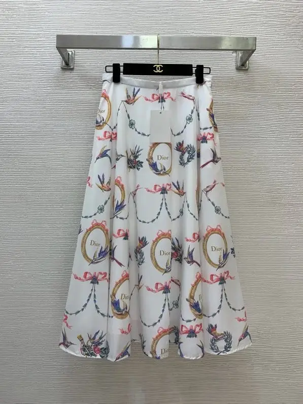 Christian Dior Костюм женский — Фото 3