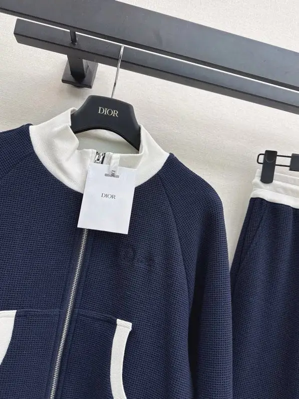 Christian Dior Костюм жіночий — Фото 3