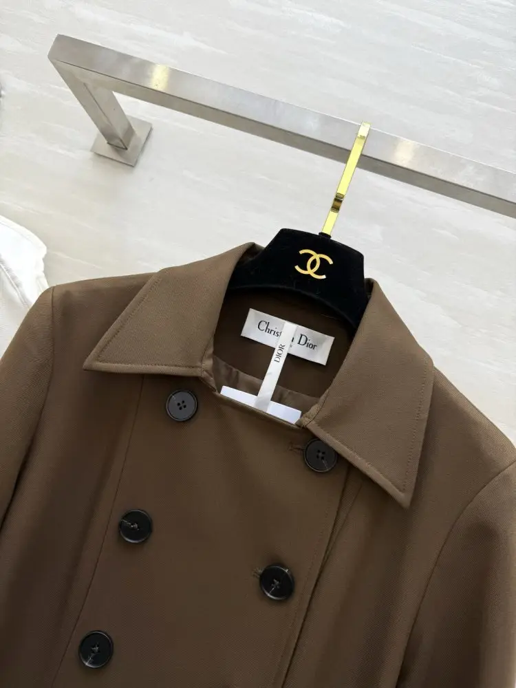 Christian Dior Double-breasted a long trench — Photo 2