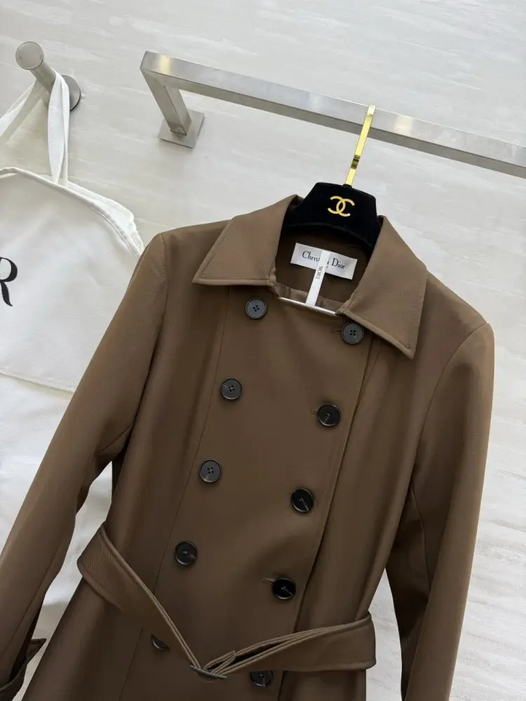 Christian Dior Double-breasted a long trench — Photo 3