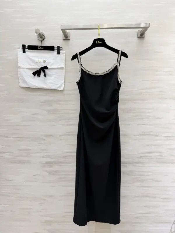 Christian Dior — Плаття, Сукня