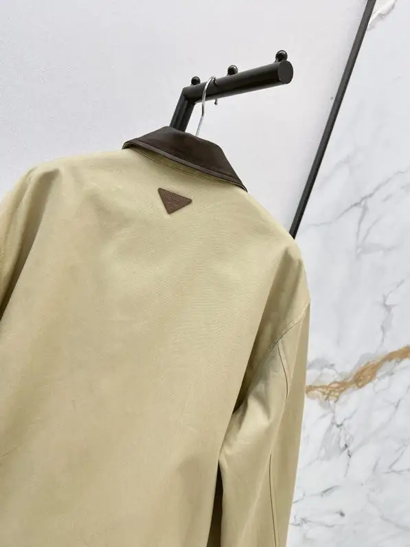 Christian Dior Куртка женская — Фото 5