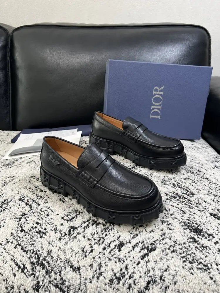 Christian Dior — Лоферы men's