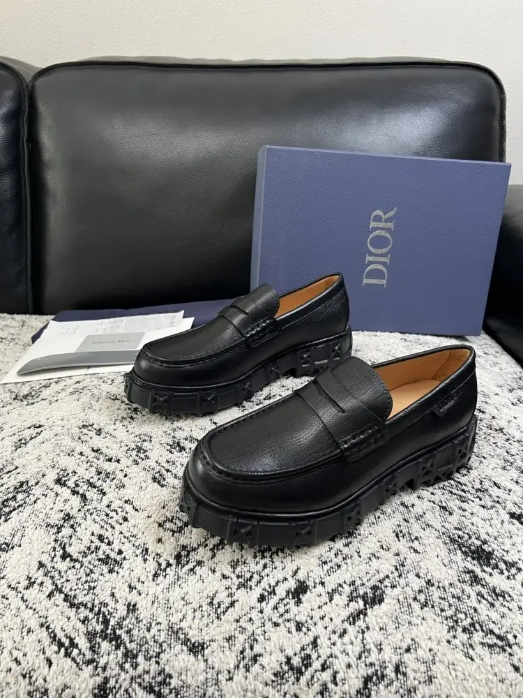 Christian Dior Лоферы чоловічі — Фото 2