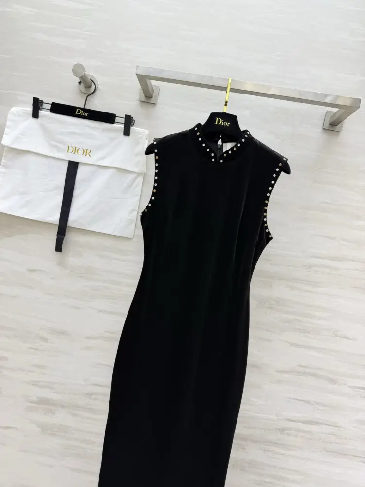Christian Dior Maxi-dress of velvet with rhinestones — Photo 4