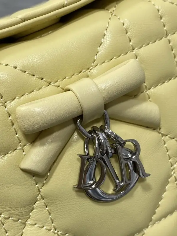 Christian Dior Mini-a bag Adiorable Top Handle 22 cm — Photo 2
