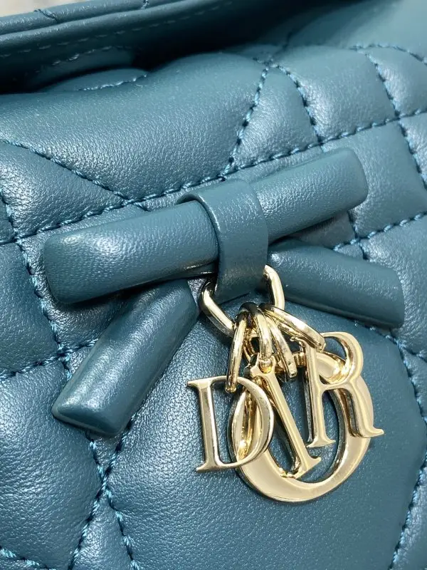 Christian Dior Мини-сумка Adiorable Top Handle 22 см — Фото 2