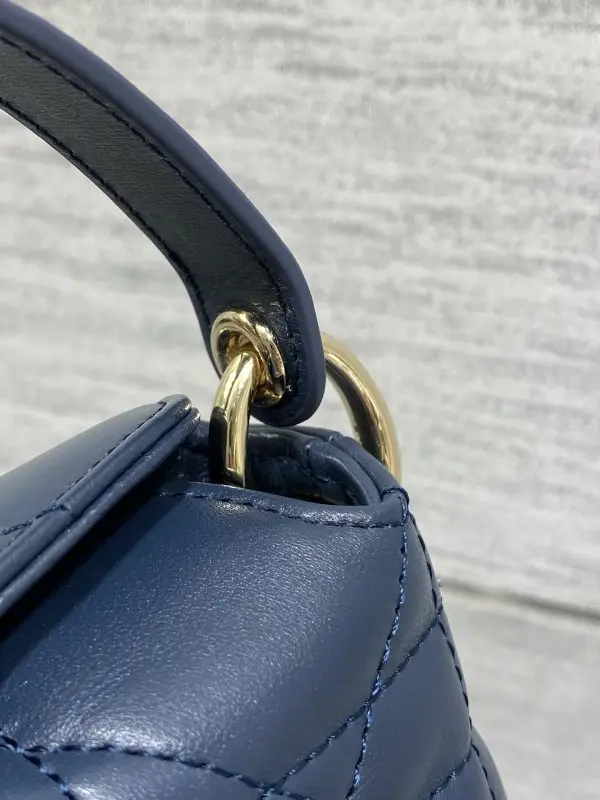 Christian Dior Mini-a bag Adiorable Top Handle 22 cm — Photo 3