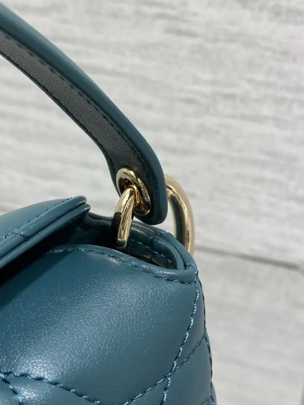 Christian Dior Мини-сумка Adiorable Top Handle 22 см — Фото 3
