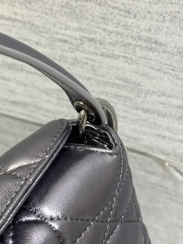 Christian Dior Mini-a bag Adiorable Top Handle 22 cm — Photo 3