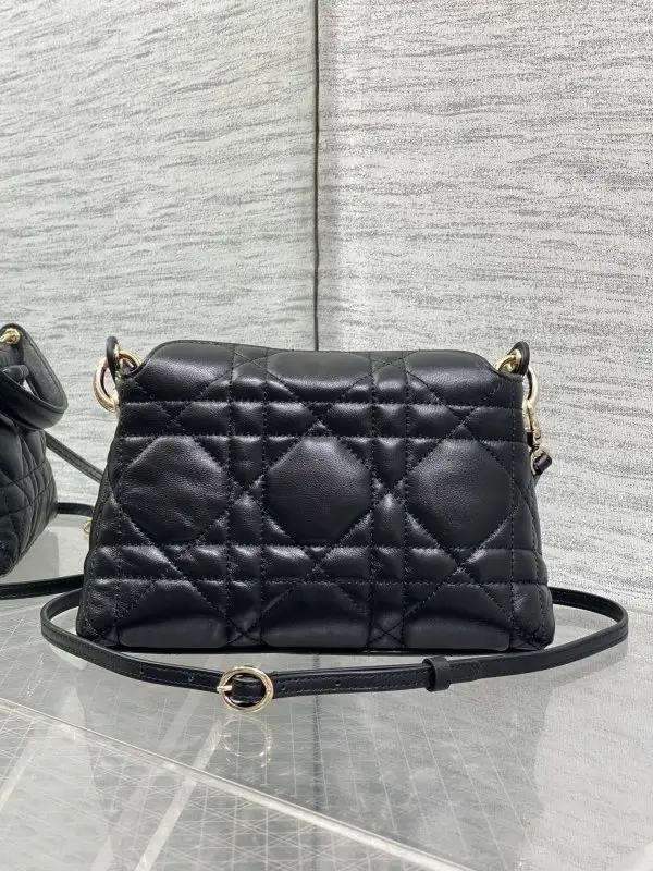 Christian Dior Mini-a bag Adiorable Top Handle 22 cm — Photo 4