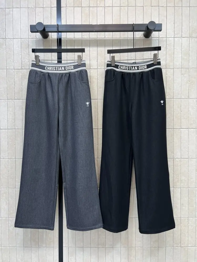 Christian Dior Pants women's — Photo 2