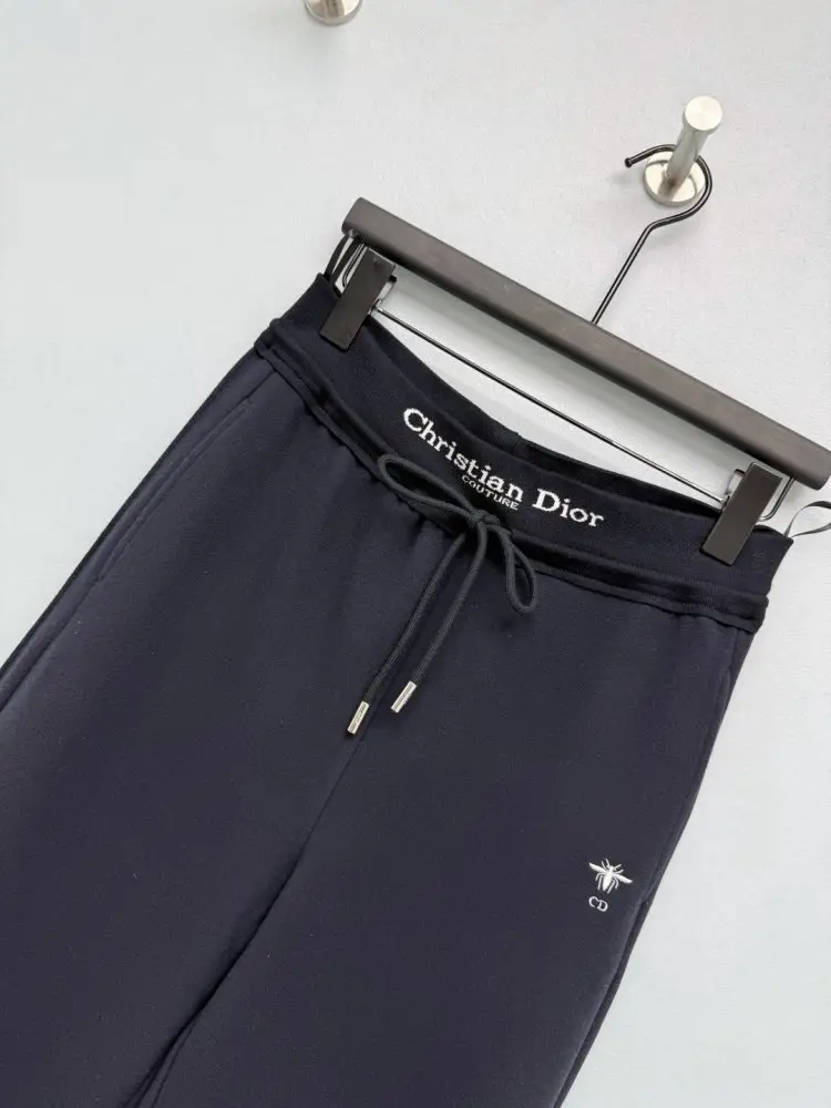 Christian Dior Pants women's — Photo 4