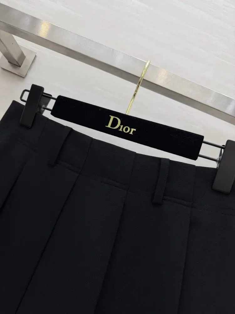 Christian Dior Pleated skirt midi from high waist — Photo 4