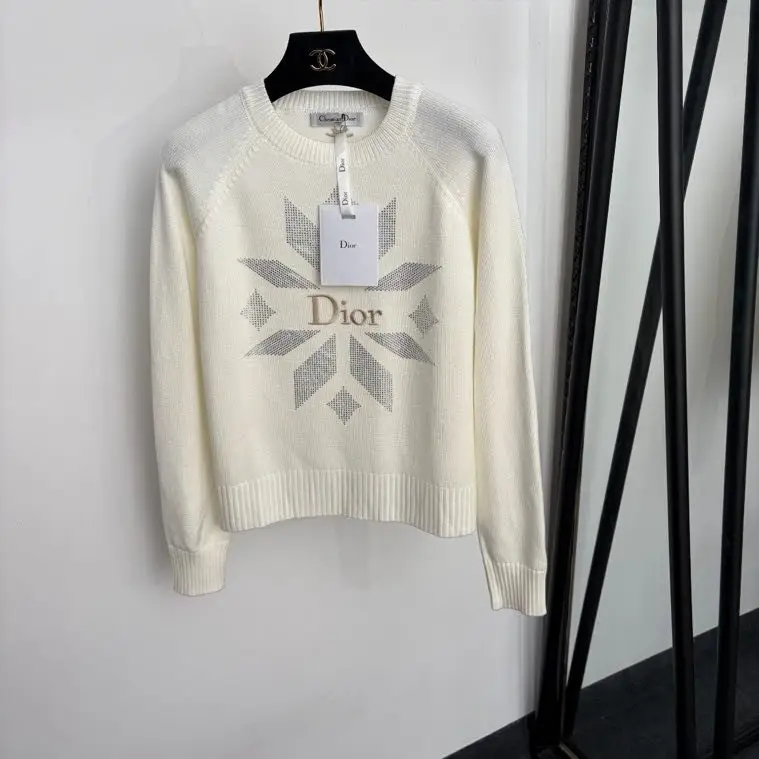 Christian Dior — Pullover female