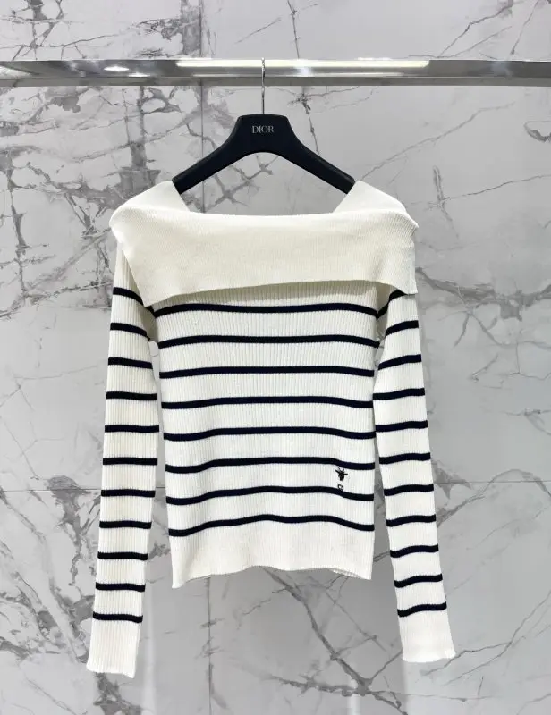 Christian Dior — Pullover female