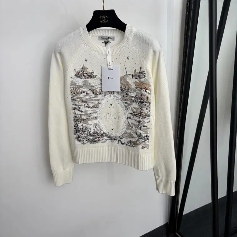 Christian Dior — Pullover female