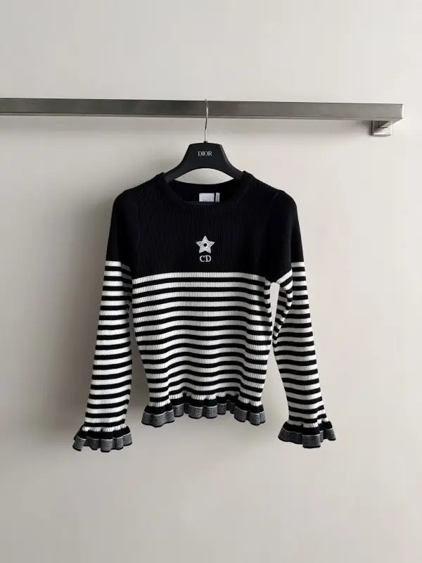 Christian Dior — Pullover female