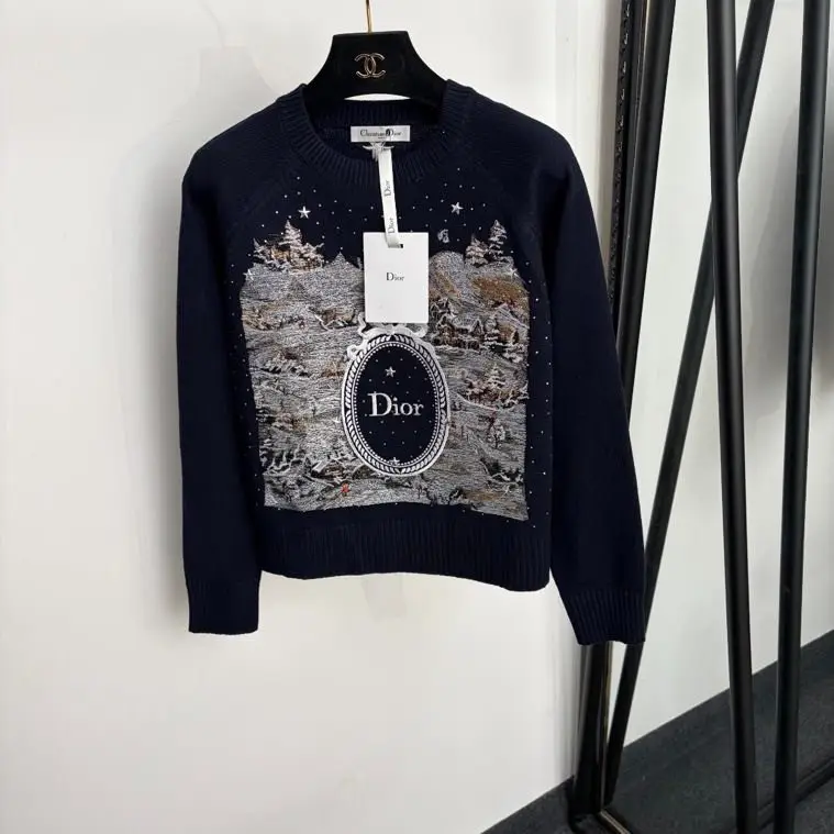 Christian Dior Pullover female — Photo 4