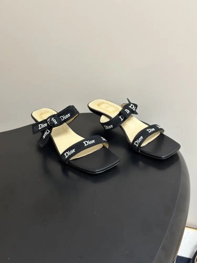 Christian Dior — Босоніжки J'Adior