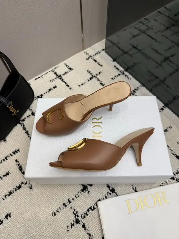 Christian Dior Босоножки — Фото 5