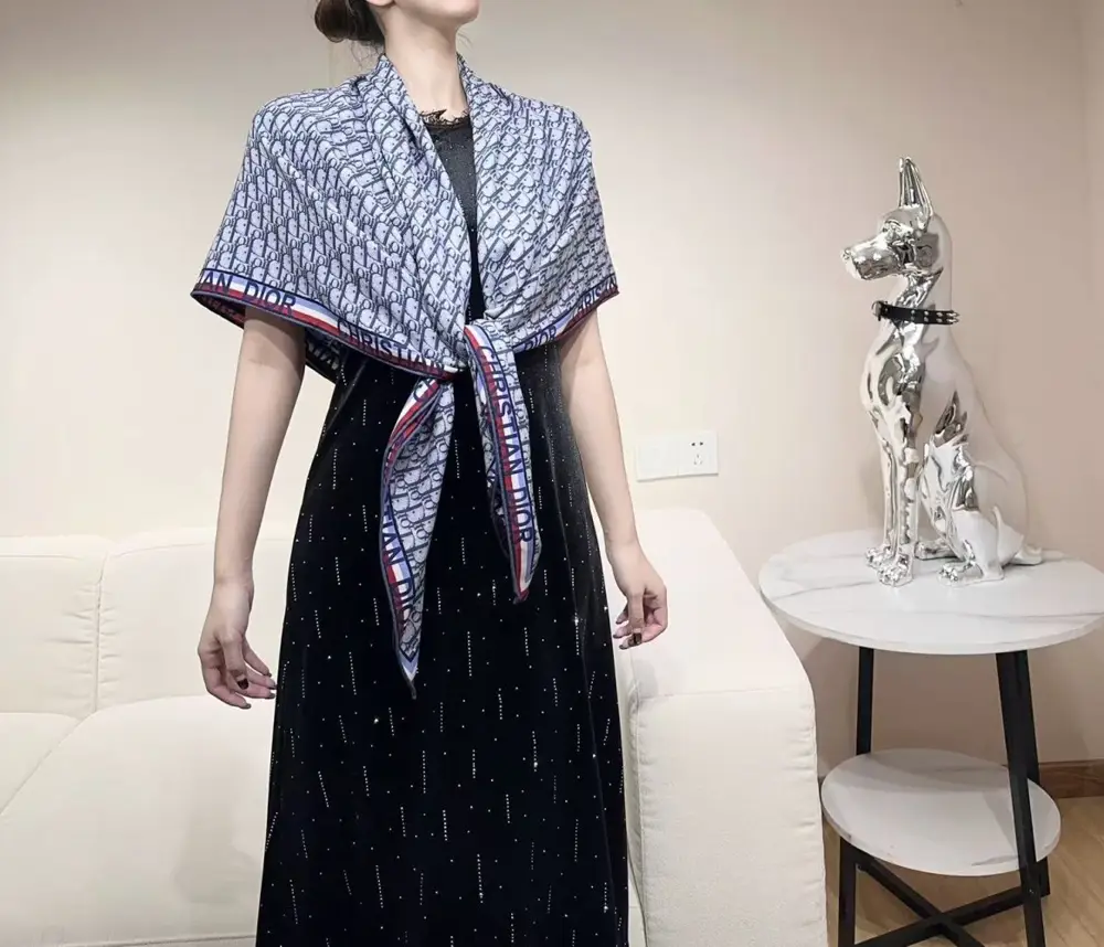Christian Dior Шарф из кашемира — Фото 2