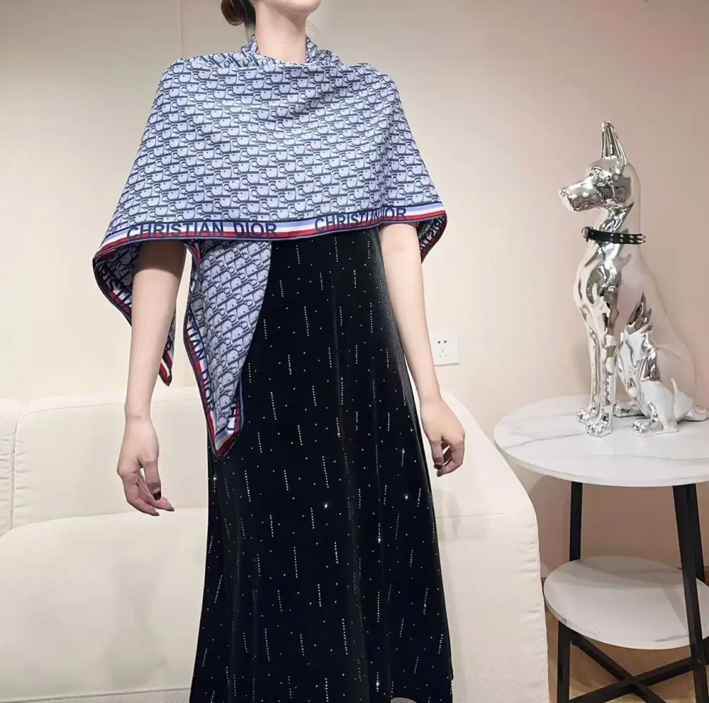 Christian Dior Шарф из кашемира — Фото 3