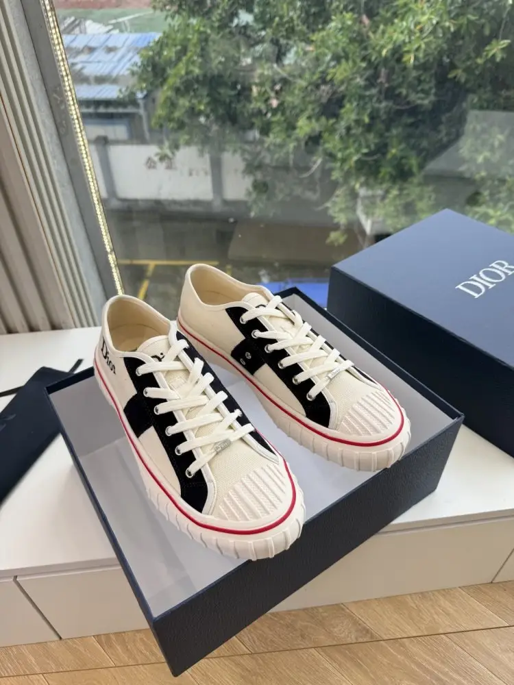 Christian Dior — Кеды женские Dior Saltwind Sneakers