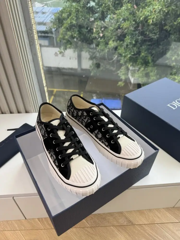 Christian Dior — Кеды женские Dior Saltwind Sneakers
