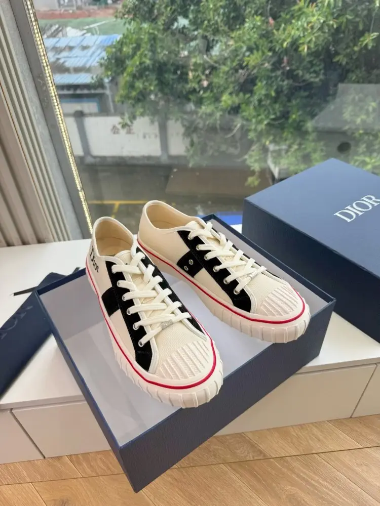 Christian Dior — Кеди жіночі Dior Saltwind Sneakers