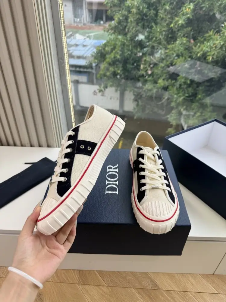 Christian Dior Кеди жіночі Dior Saltwind Sneakers — Фото 5