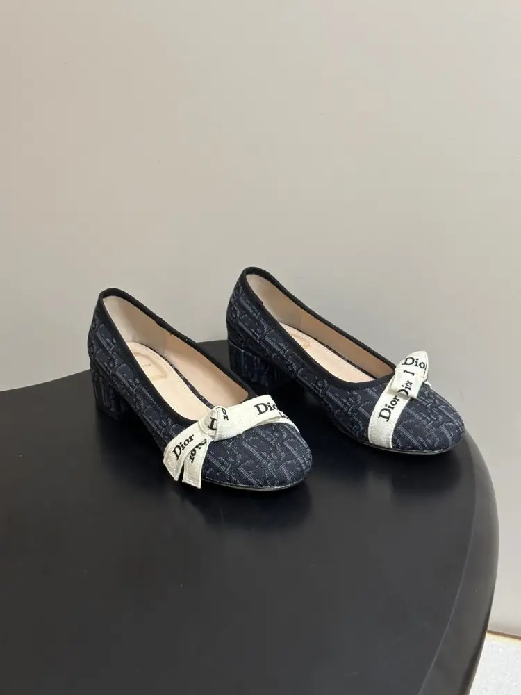 Christian Dior — Туфлі жіночі