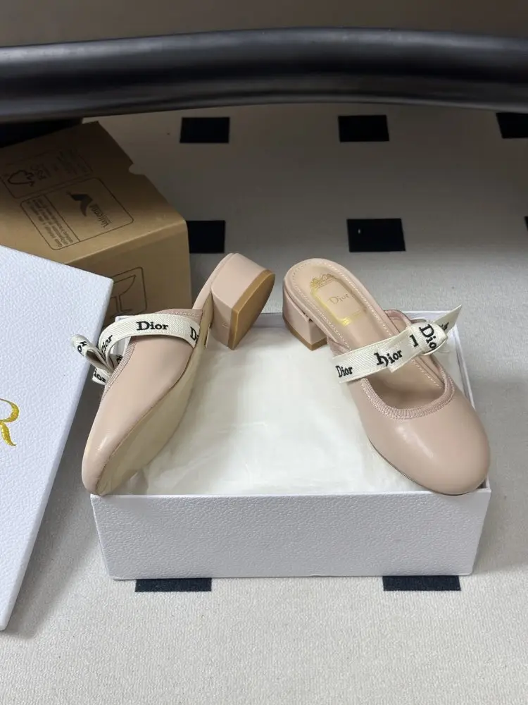 Christian Dior Туфли женские — Фото 4