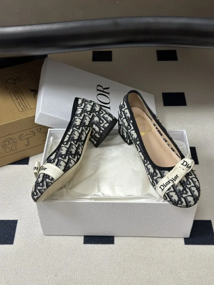 Christian Dior Туфлі жіночі — Фото 4