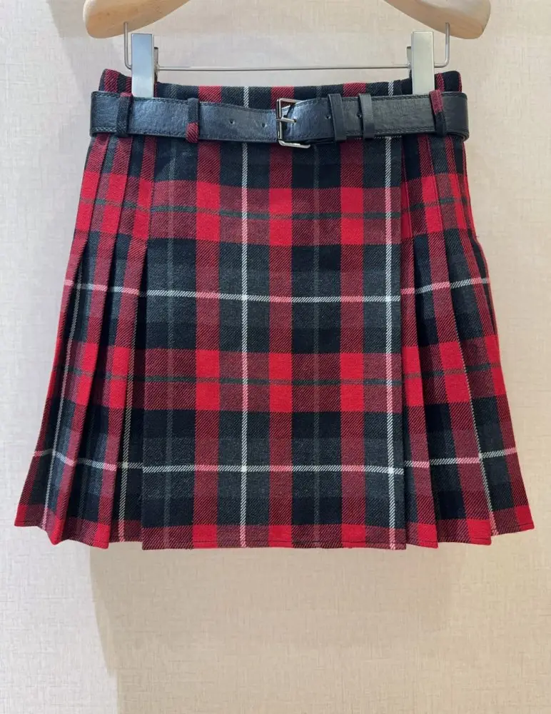 Christian Dior Skirt — Photo 3
