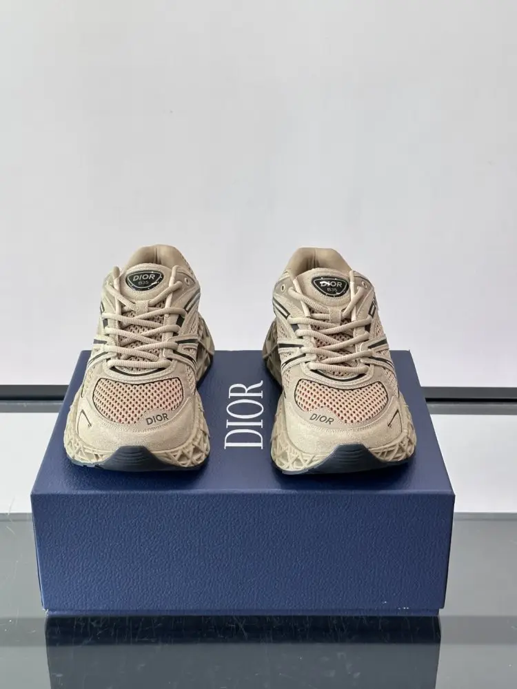 Christian Dior Sneakers B35 men's — Photo 2
