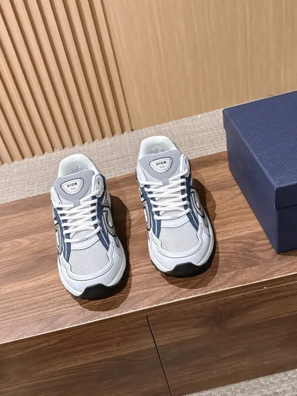 Christian Dior Sneakers men's B30 — Photo 2
