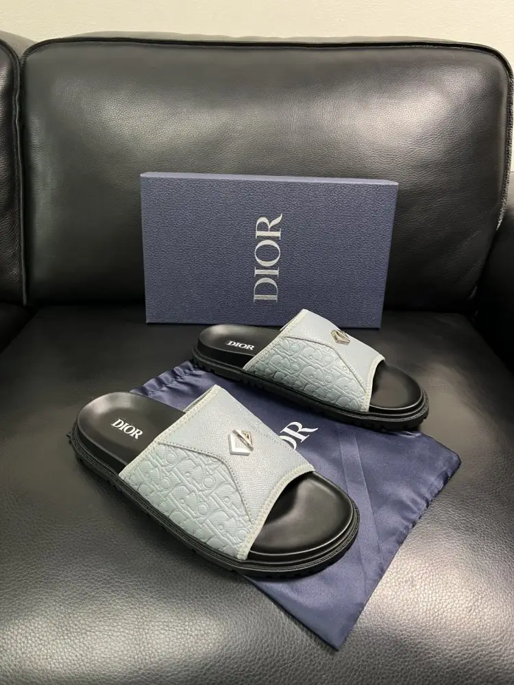 Christian Dior — Шльопанці чоловічі