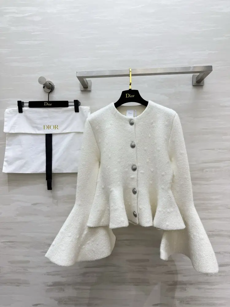 Christian Dior — Твидовый жакет с оборками