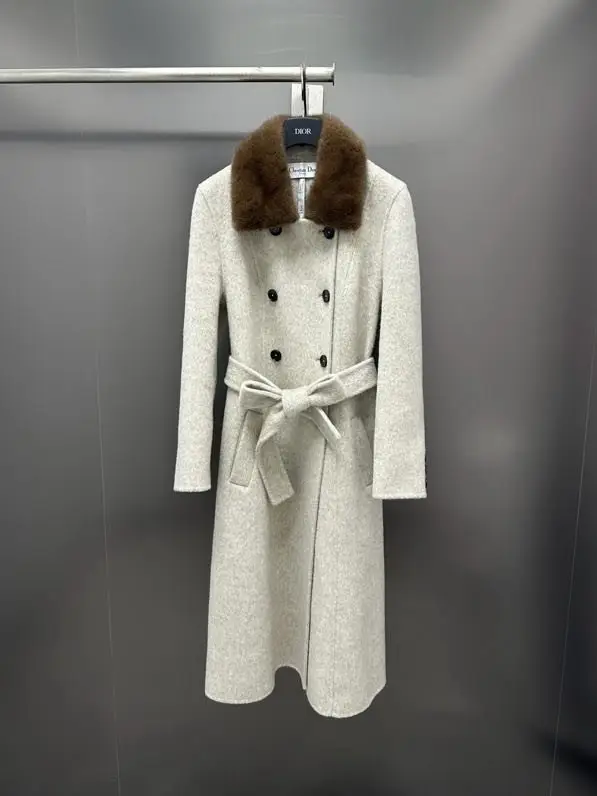 Christian Dior — Двухстороннее кашемировое пальто с норковым мехом