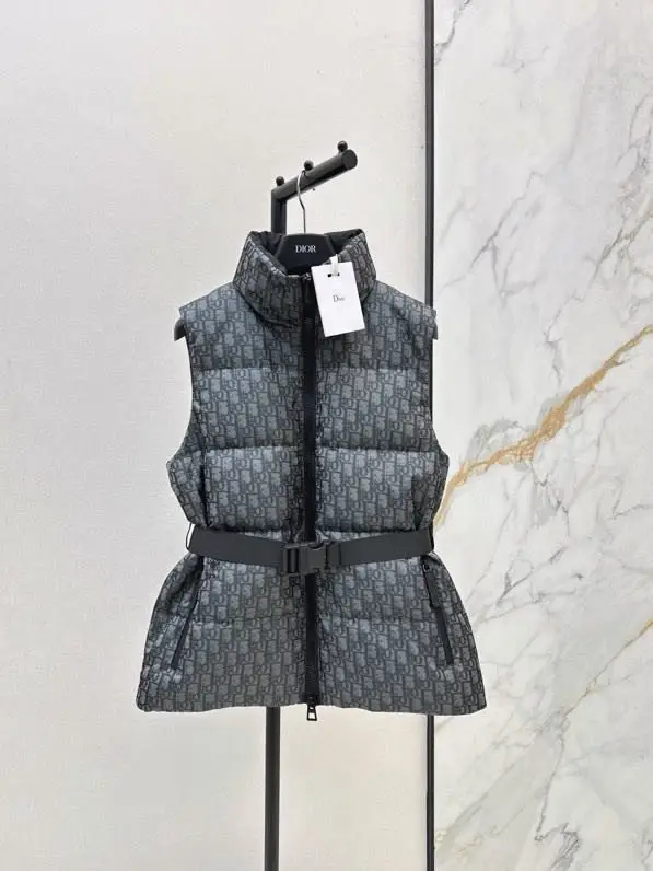 Christian Dior — Vest on feathers women's