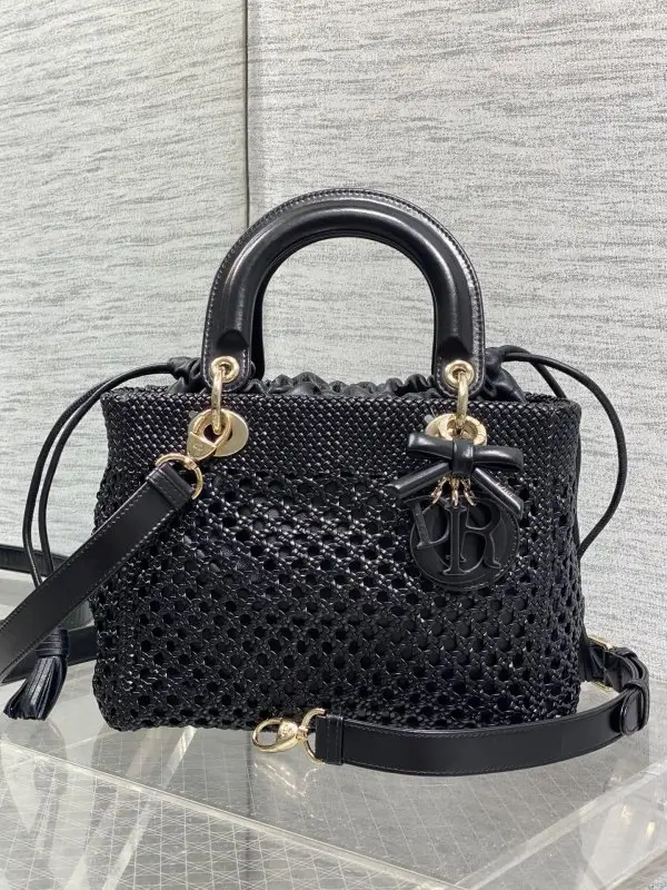Christian Dior — Wicker a bag Lady Dior 24 cm