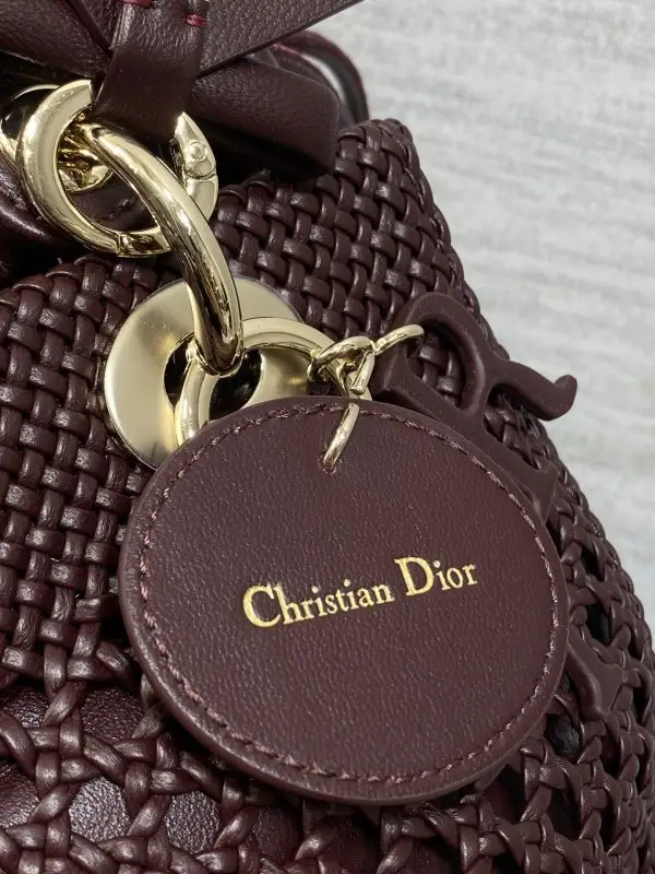 Christian Dior Плетені сумка Lady Dior 24 см — Фото 4