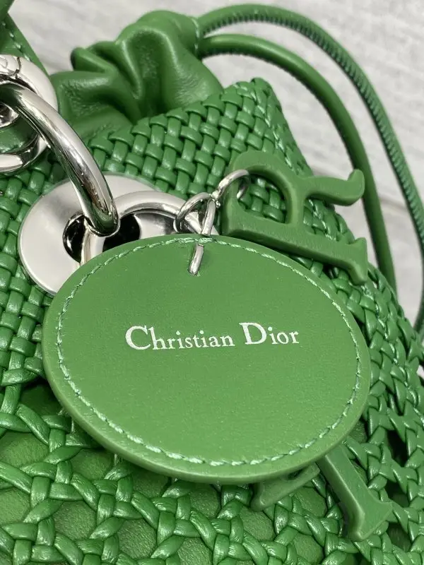 Christian Dior Плетеная сумка Lady Dior 24 см — Фото 4