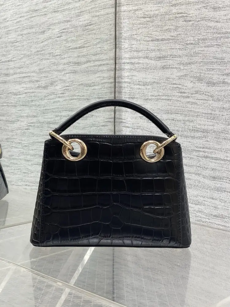 Christian Dior Жіноча шкіряна сумка Dior Cigale 21 см — Фото 5