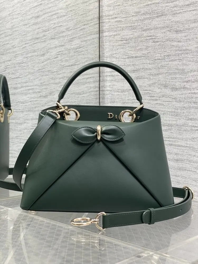 Christian Dior — Жіноча шкіряна сумка Dior Cigale 28 см