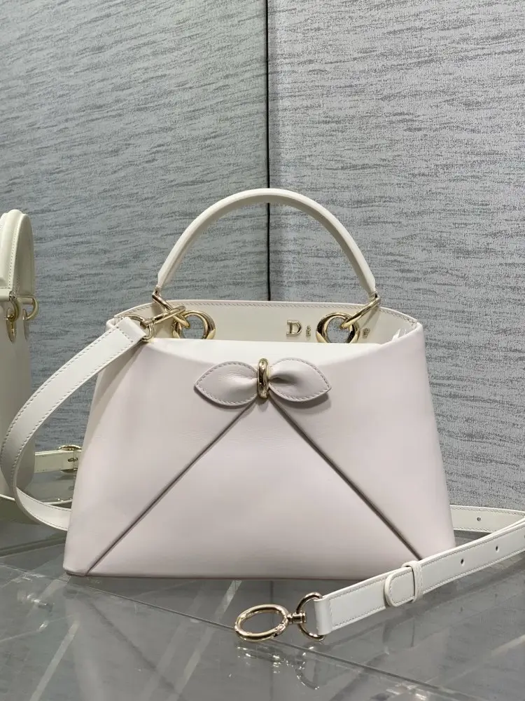 Christian Dior — Women's leather a bag Dior Cigale 28 cm