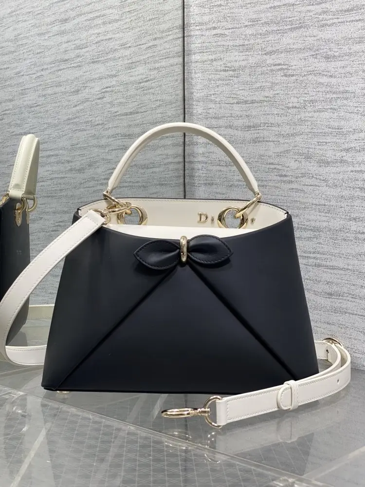 Christian Dior — Жіноча шкіряна сумка Dior Cigale 28 см